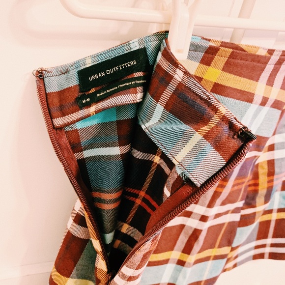 ADORABLE Urban Outfitters Checkered Skirt - Picture 3 of 4